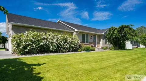 1554 Avon Ln, Idaho Falls, ID 83401