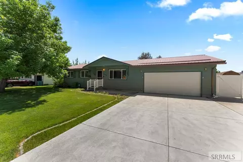 3730 E Michelle St, Idaho Falls, ID 83401