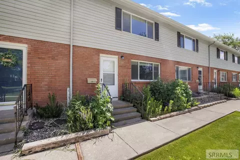 325 S Skyline Dr, Idaho Falls, ID 83402