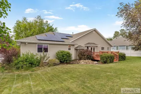 Exterior - 256 E 5th S, Rexburg, ID 83440 photo 4 of 5