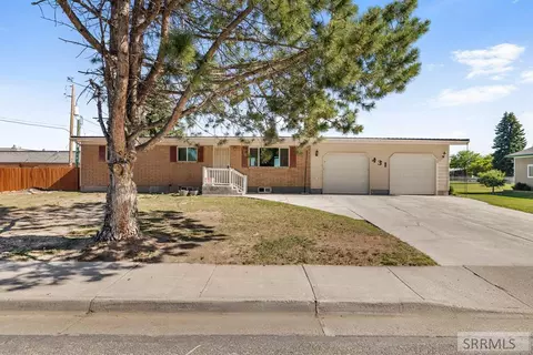 431 W Center St, Shelley, ID 83274