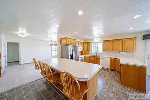 Kitchen - 3071 E 670 N, Roberts, ID 83444 photo 3 of 5