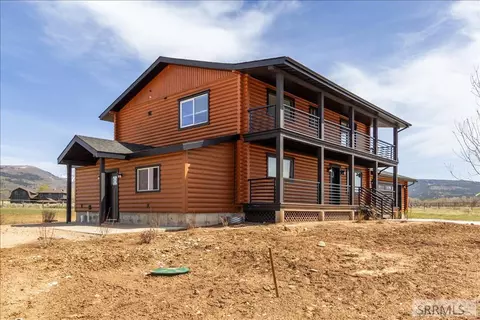 2969 Shark Fin Ln, Driggs, ID 83422