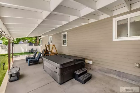 Exterior - 525 1 E, Ririe, ID 83443 photo 4 of 9