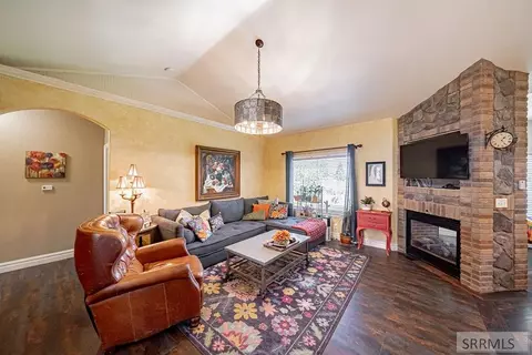 Living - 276 N 4th W, Rigby, ID 83442 photo 1 of 4