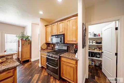 Kitchen - 276 N 4th W, Rigby, ID 83442 photo 6 of 6