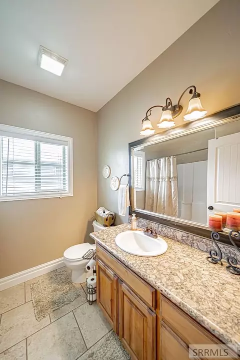 Bath - 276 N 4th W, Rigby, ID 83442 photo 7 of 8