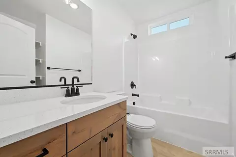 Bath - 3104 Elixir Rd, Ammon, ID 83406 photo 2 of 2