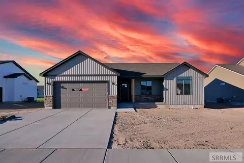 3104 Elixir Rd, Ammon, ID 83406