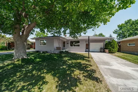 935 Stanger Ave, Idaho Falls, ID 83404