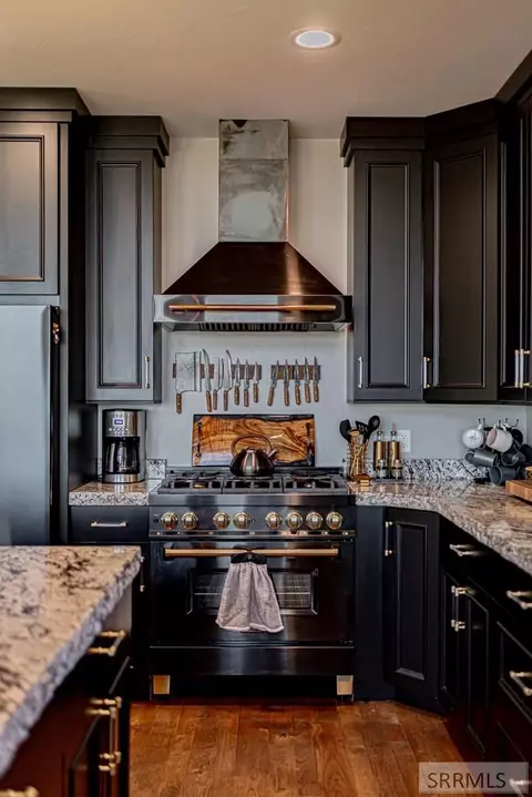 Kitchen - 81 Hawberry, Irwin, ID 83428 photo 12 of 20