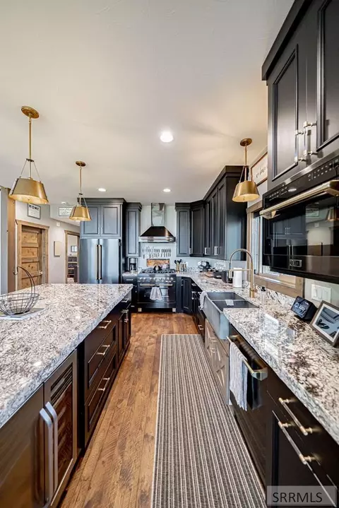 Kitchen - 81 Hawberry, Irwin, ID 83428 photo 9 of 20