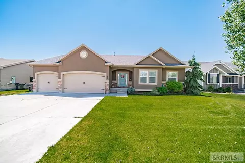 315 N Pointe Dr, Idaho Falls, ID 83401