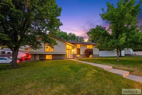 2065 Faye Ln, Pocatello, ID 83201