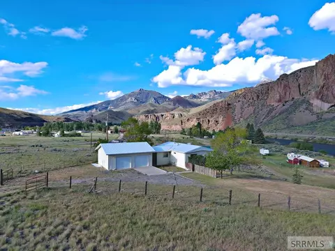 225 Pheasant Rd, Salmon, ID 83467