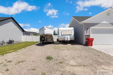 Exterior - 585 Washington Loop, Rigby, ID 83442 photo 1 of 8