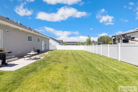 Exterior - 585 Washington Loop, Rigby, ID 83442 photo 4 of 8