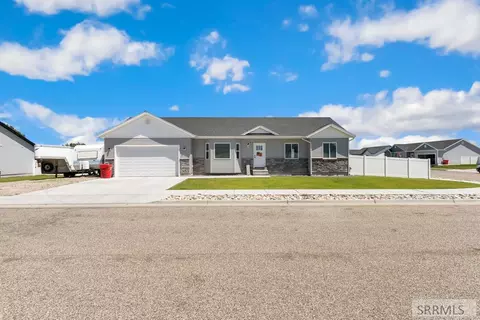 585 Washington Loop, Rigby, ID 83442