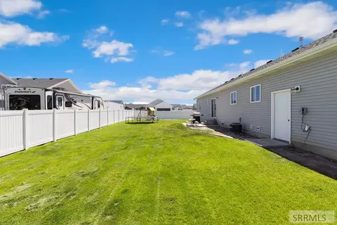 Exterior - 585 Washington Loop, Rigby, ID 83442 photo 5 of 8
