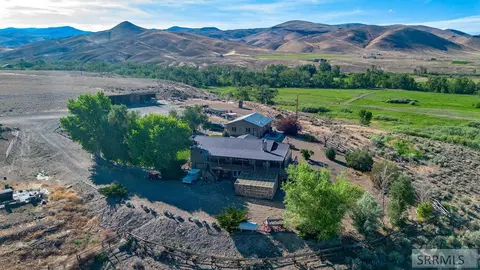 20 Stephens Rd, Challis, ID 83226