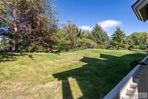 Exterior - 482 Shadowbrook #6, Driggs, ID 83422 photo 5 of 11