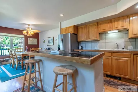Dining - 482 Shadowbrook #6, Driggs, ID 83422 photo 3 of 3