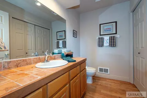 Bath - 482 Shadowbrook #6, Driggs, ID 83422 photo 1 of 4