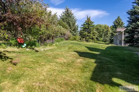 Exterior - 482 Shadowbrook #6, Driggs, ID 83422 photo 10 of 11