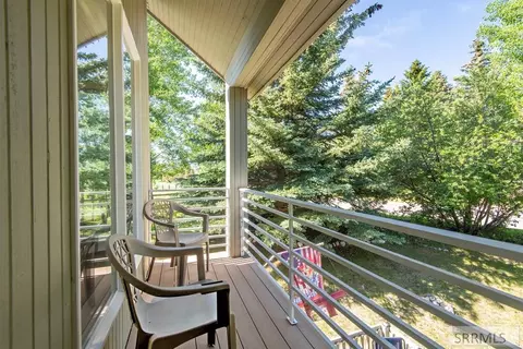 Exterior - 482 Shadowbrook #6, Driggs, ID 83422 photo 1 of 11