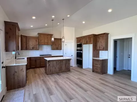 Kitchen - 3794 E 180 N, Rigby, ID 83442 photo 3 of 10