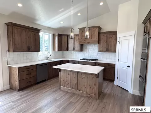 Kitchen - 3794 E 180 N, Rigby, ID 83442 photo 2 of 8
