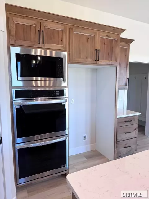 Kitchen - 3794 E 180 N, Rigby, ID 83442 photo 4 of 10
