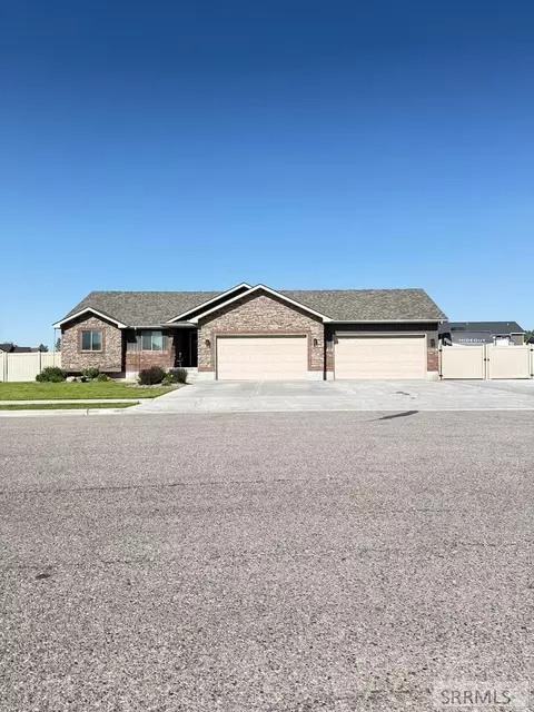 5503 Lakefield Cir, Ammon, ID 83406