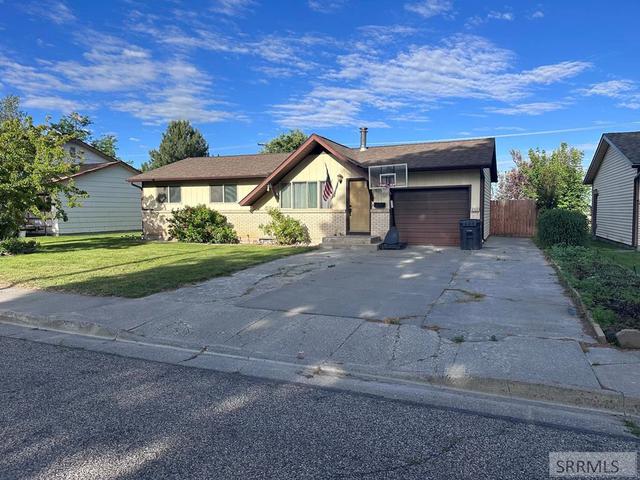 1377 Melody Dr, Idaho Falls, ID 83402