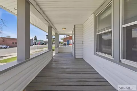31 E 2nd N, Saint Anthony, ID 83445 photo 3