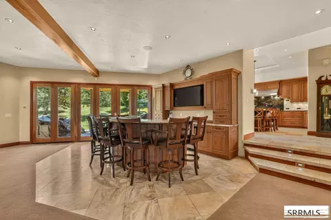 Dining - 1755 E Nestor, Inkom, ID 83245 photo 1 of 4