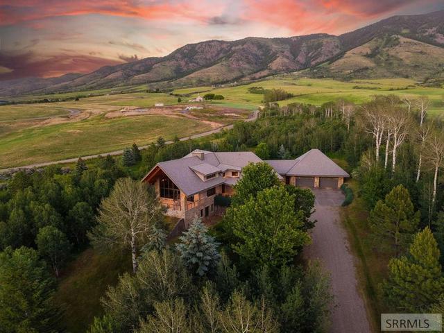 1755 E Nestor, Inkom, ID 83245