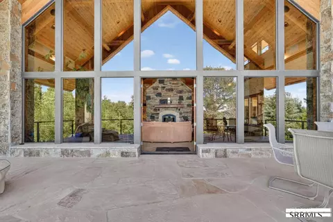 Exterior - 1755 E Nestor, Inkom, ID 83245 photo 5 of 10