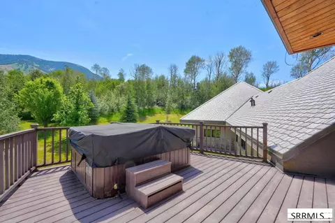 Exterior - 1755 E Nestor, Inkom, ID 83245 photo 6 of 10