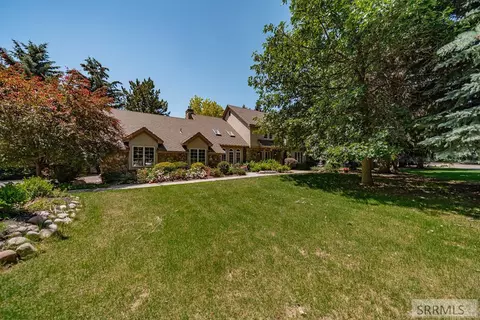 706 S S Bellin Rd, Idaho Falls, ID 83402