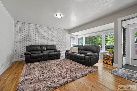 Living - 690 E 800 N, Basalt, ID 83218 photo 1 of 1