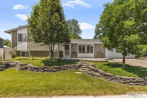 5845 Moses St, Chubbuck, ID 83202