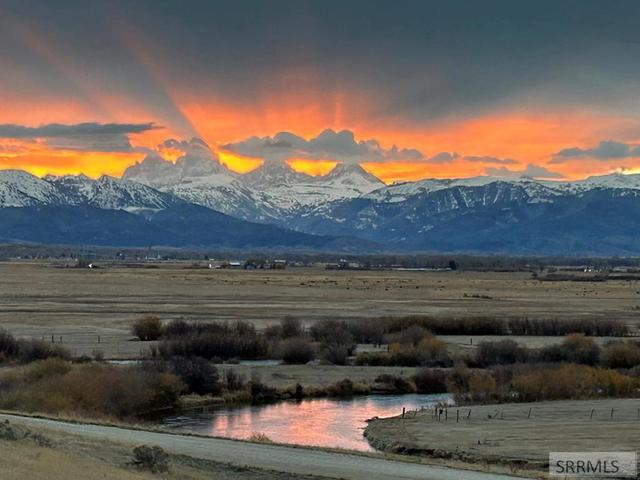 7243 Ards Rd, Tetonia, ID 83452