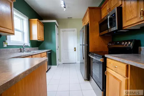 111 N 2nd W, Rigby, ID 83442 photo 19