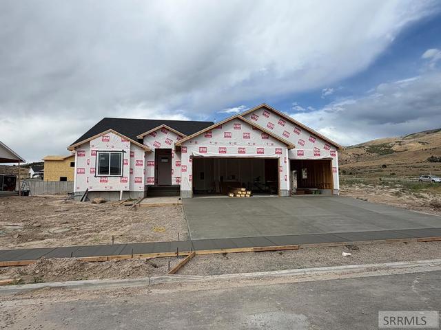 3040 Alexandre Dr, Pocatello, ID 83204