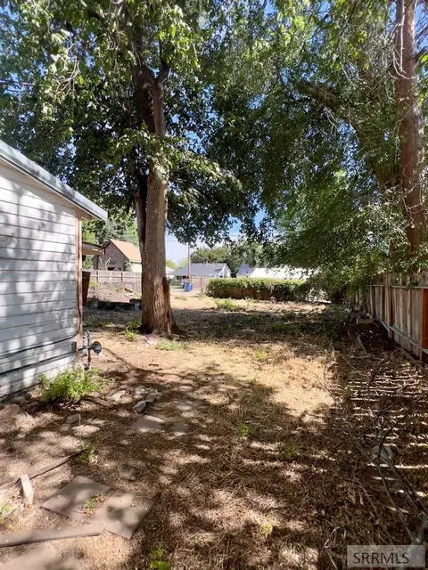 405 E Avenue B, Jerome, ID 83338 photo 3
