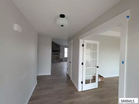Entry Way - 3906 E 47th N, Rigby, ID 83442 photo 1 of 3