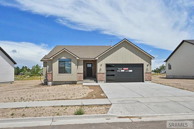 946 Montezuma St, Idaho Falls, ID 83402