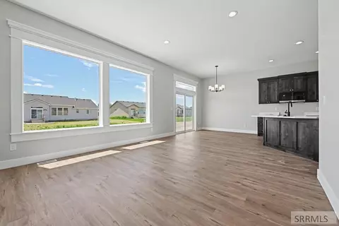 3148 Elixir Rd, Ammon, ID 83406 photo 2