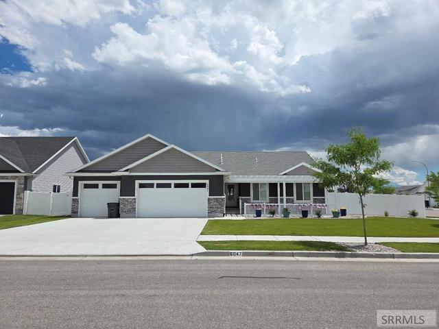 6047 Lochsa St, Idaho Falls, ID 83404